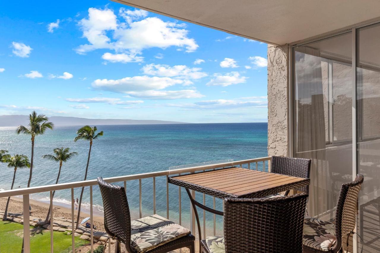 Villa Incredible Beachfront 1Br - Sleeps 4 Awesome Location And In The Center Of Restaurants Many Beaches Golf And More Kahana Exterior foto