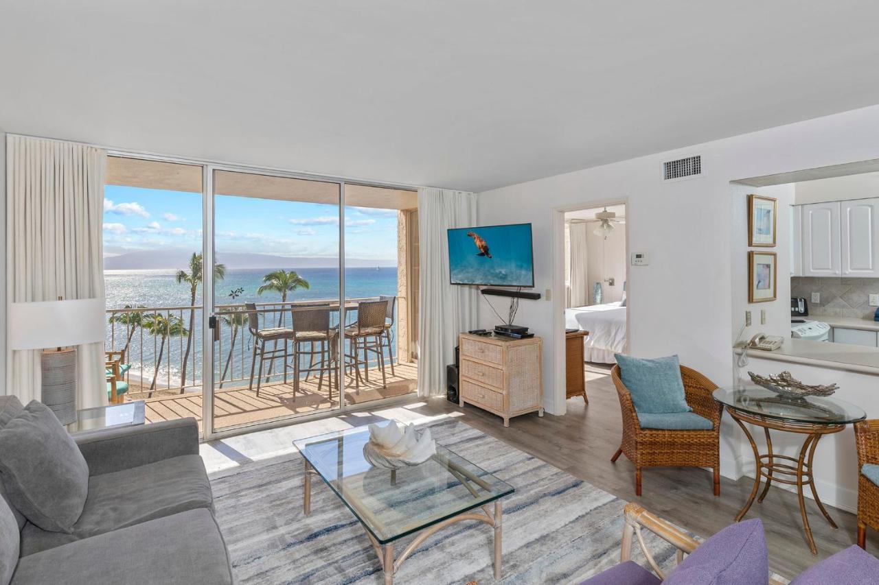 Villa Incredible Beachfront 1Br - Sleeps 4 Awesome Location And In The Center Of Restaurants Many Beaches Golf And More Kahana Exterior foto